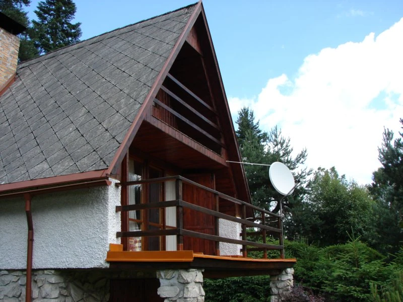 Nátěry chat a chalup