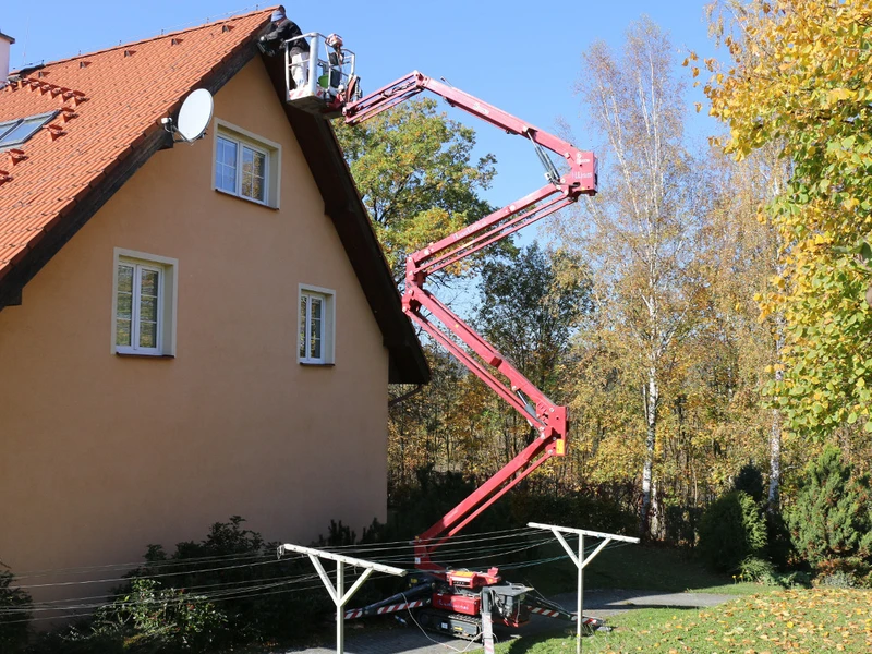 Veškeré nátěry štítů chat i chalup, nátěry štítů rodinných domů apod.